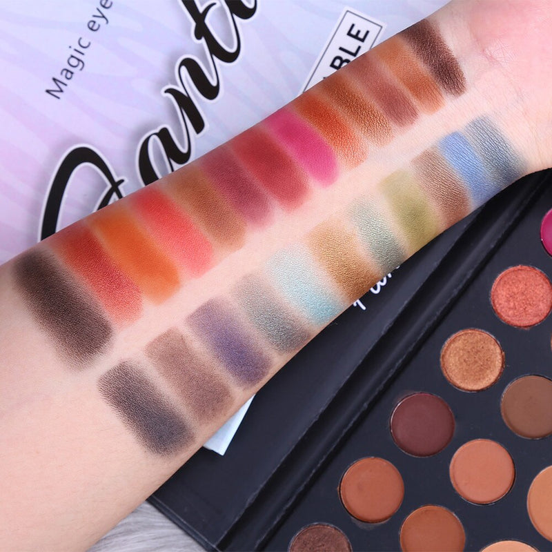 Paleta de Sombras UCANBE - 40 Cores.